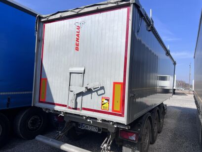 Benalu AgriLiner 88 H220  48m3