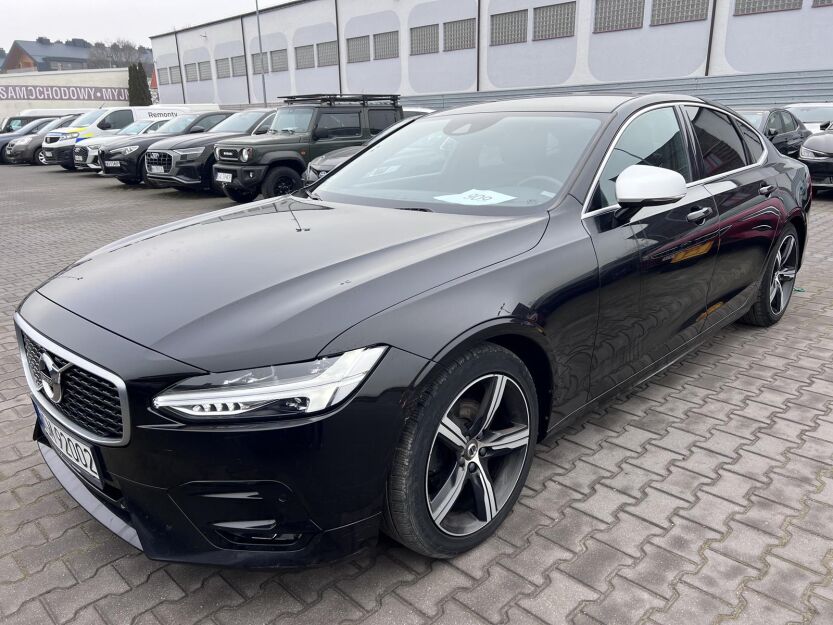 VOLVO S90  D3 110kW/150KM  R-Design Geartronic